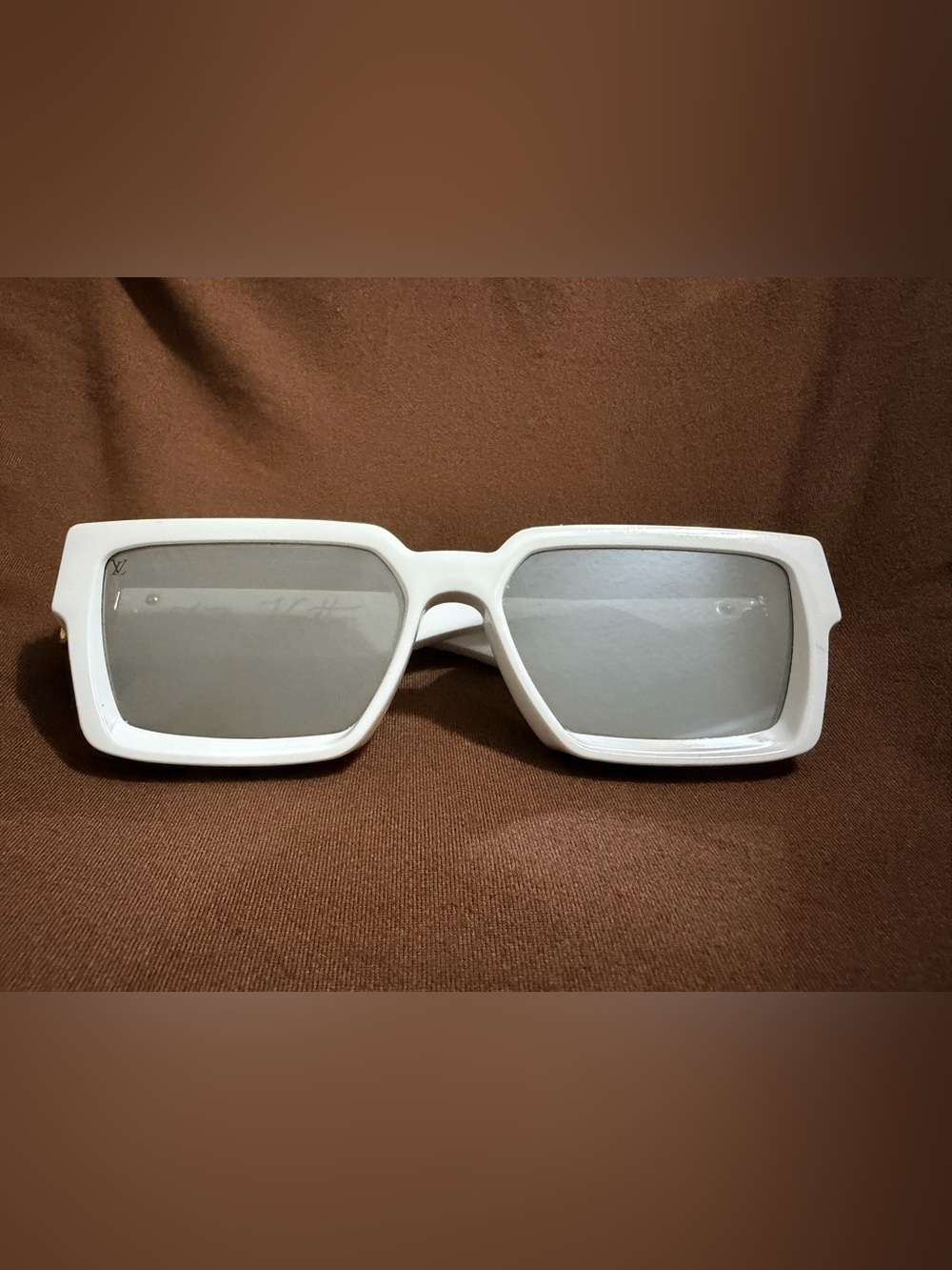 Louis vuitton Sunglasses Temple with Brand